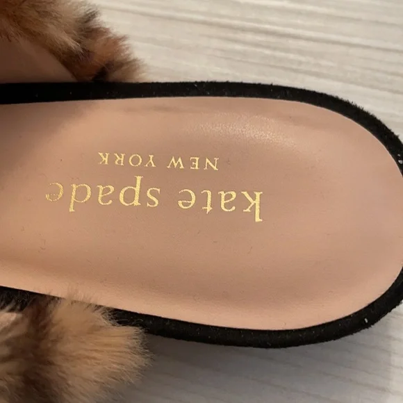 LIKE NEW.  Kate Spade Leopard faux fur slide/mule with black bow detail - Picture 7 of 8